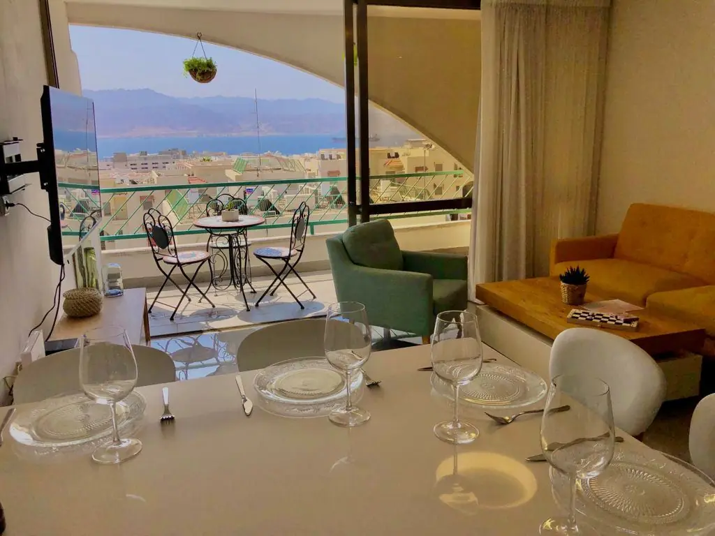 Eilat of fun-Sea view – holiday apartment in Eilat