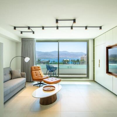 Beach Side Luxury